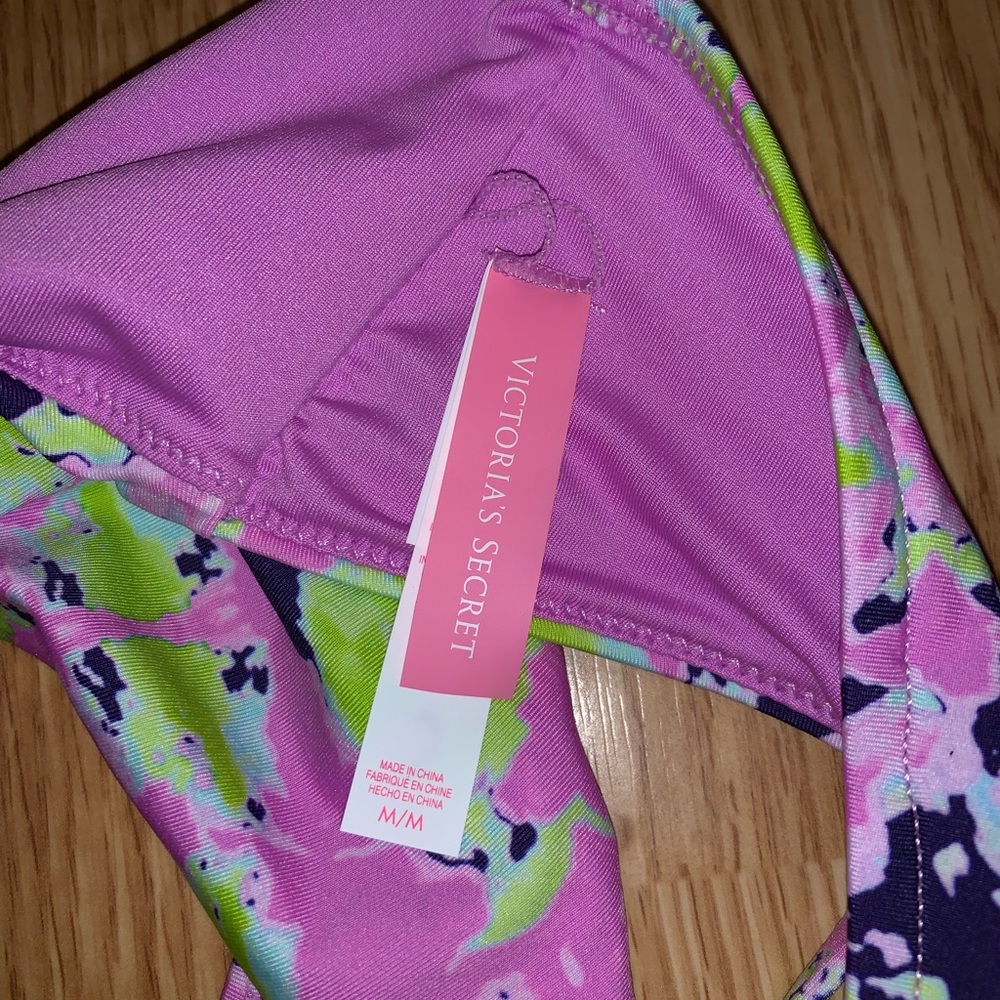 VS bikini!!🌟 - Picture 6 of 8